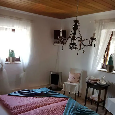 Lasserg-cottage * Münstermaifeld